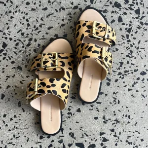 Country Road Elsa Leopard Slides- Size 39