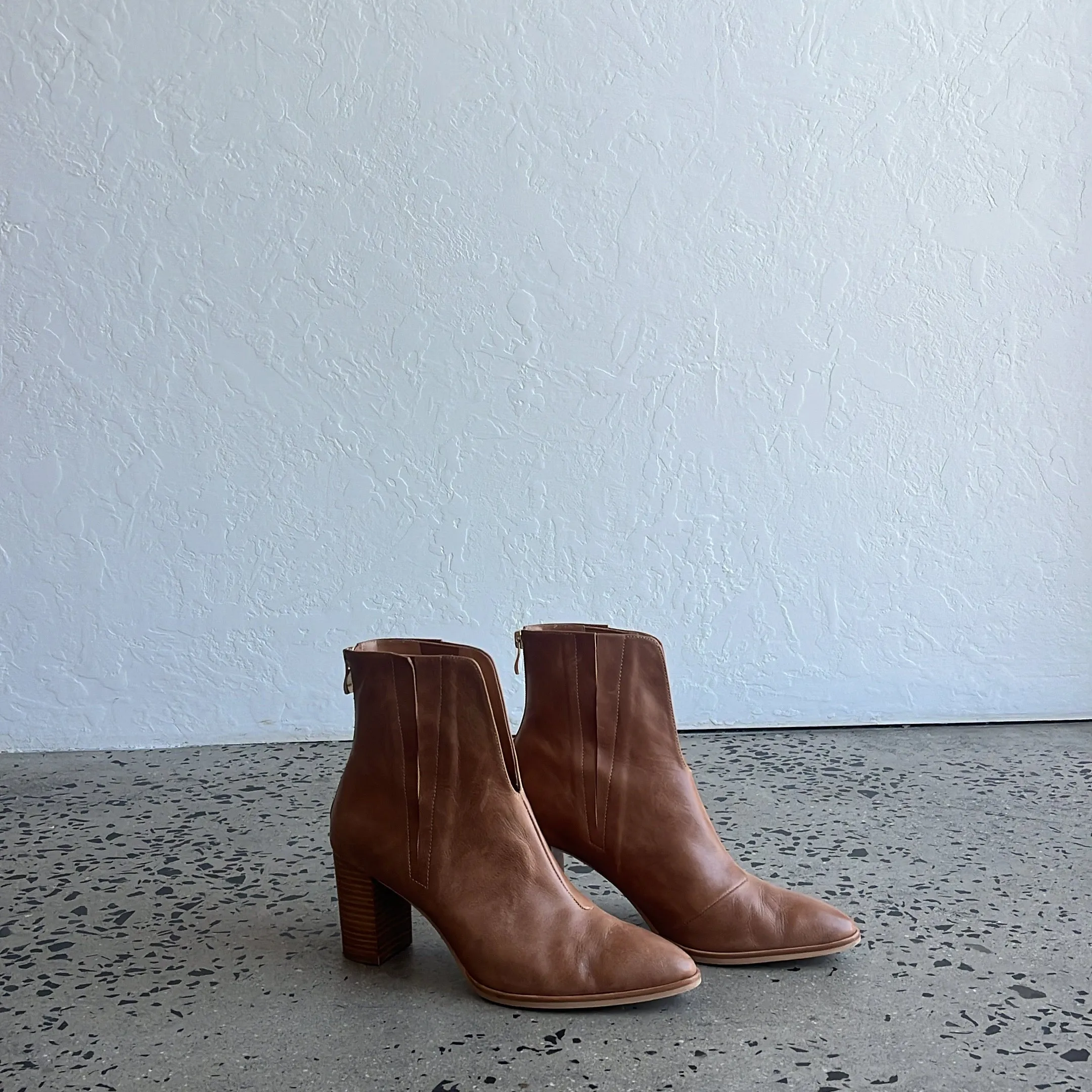 Django and Juliette Brown Boots - Size 40