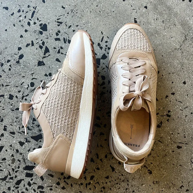 Frankie4 Trainers - Size 9.5