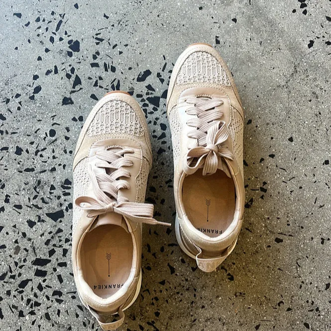 Frankie4 Trainers - Size 9.5