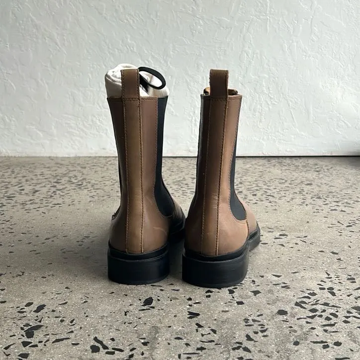 La Tribe Boots - Size 41