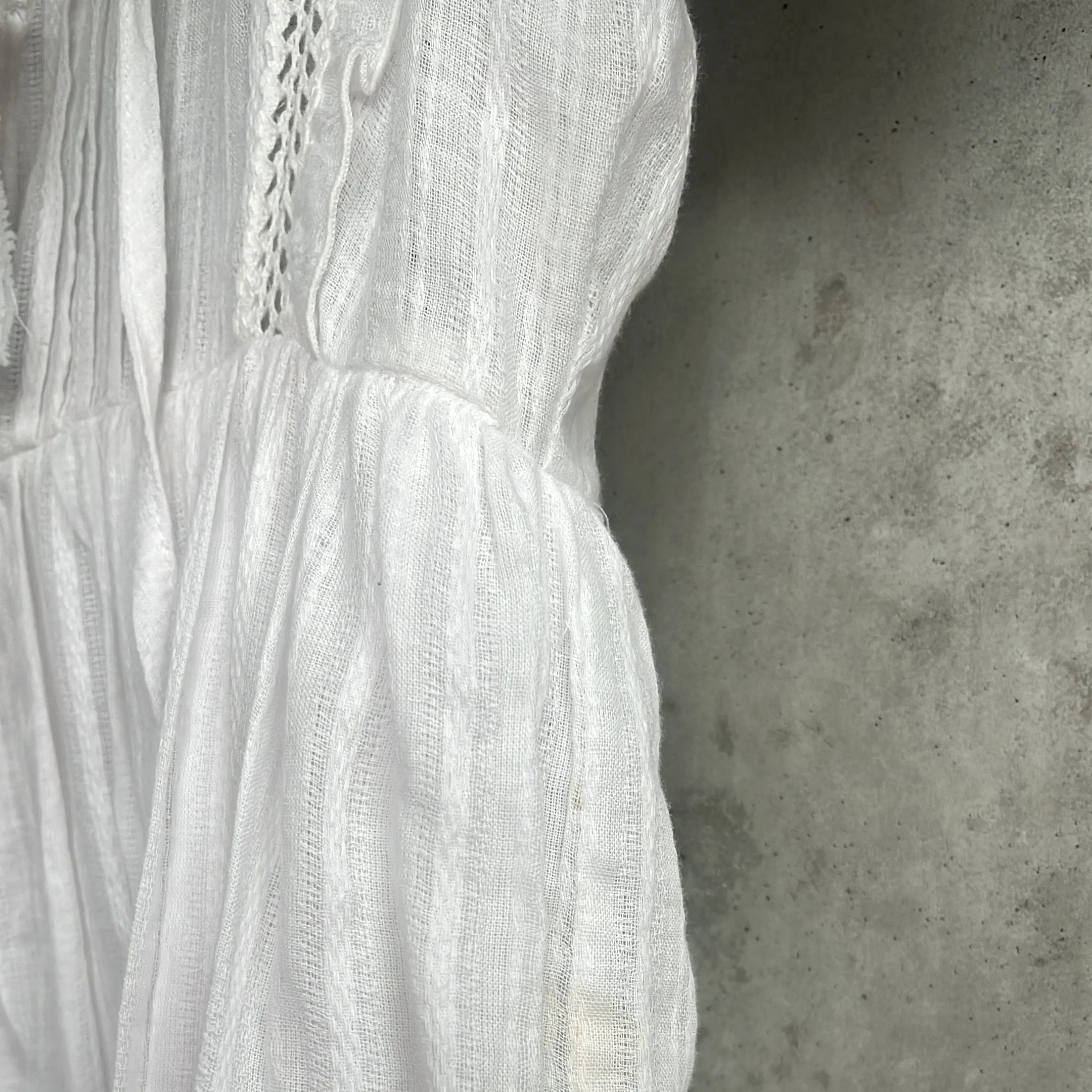 Maurie   Eve long sleeve dress - Size 6