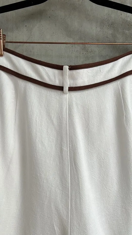 Sancia White Shorts with Brown Trim - Size S